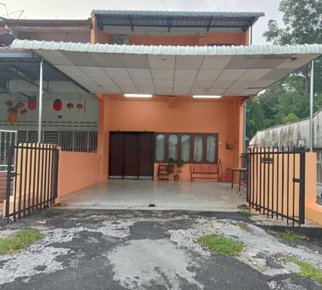 Sunlight Homestay Taiping Exterior photo